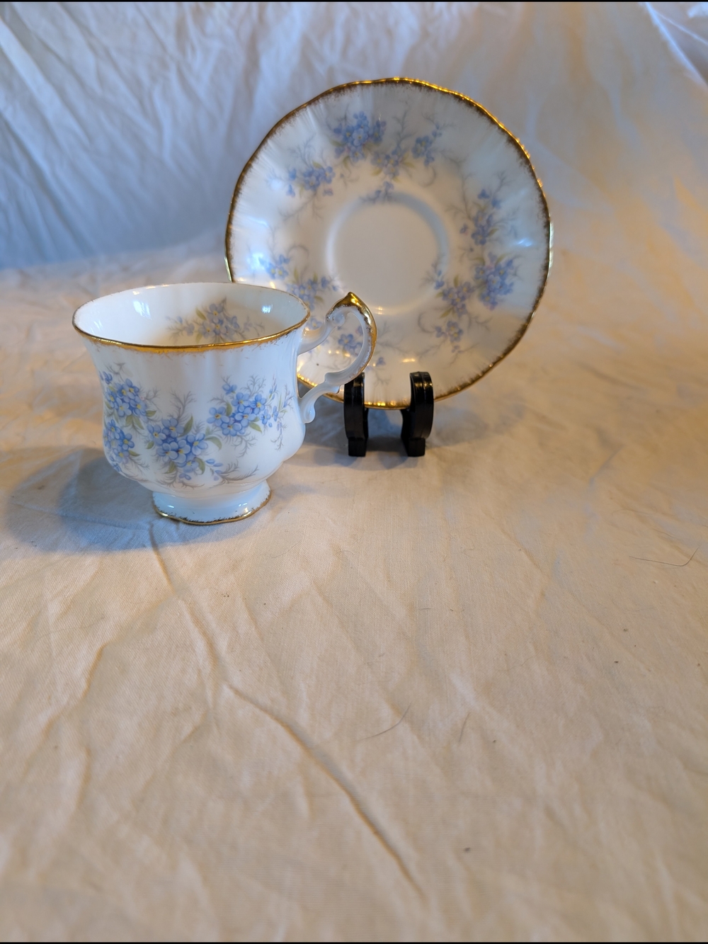 2/80$ PARAGON remember me patern White Porcelain Teacup and Saucer